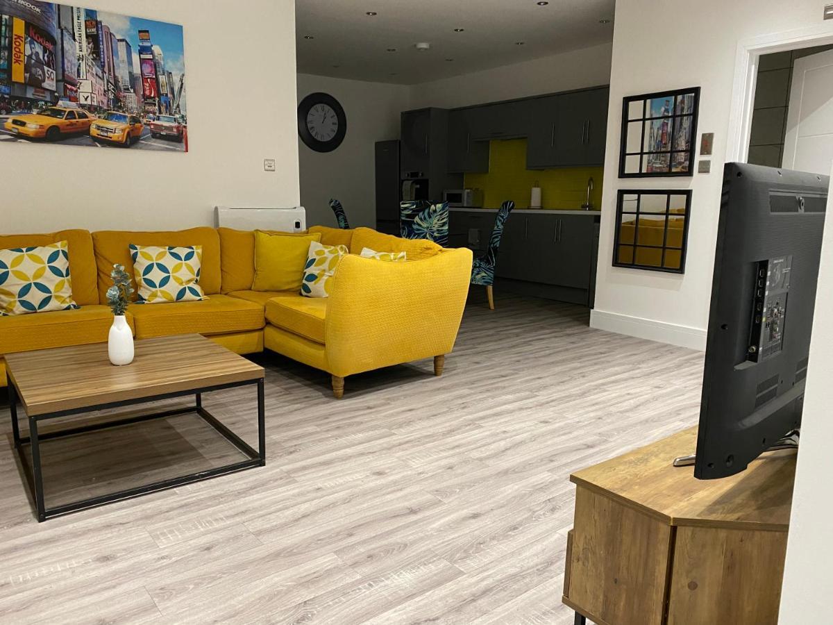 From New York Inspired 3 Bed *