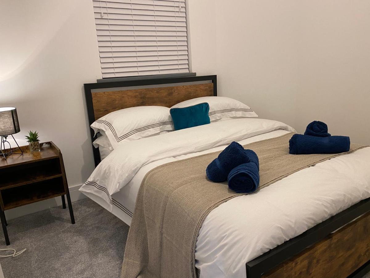 From New York Inspired 3 Bed Apartment *
