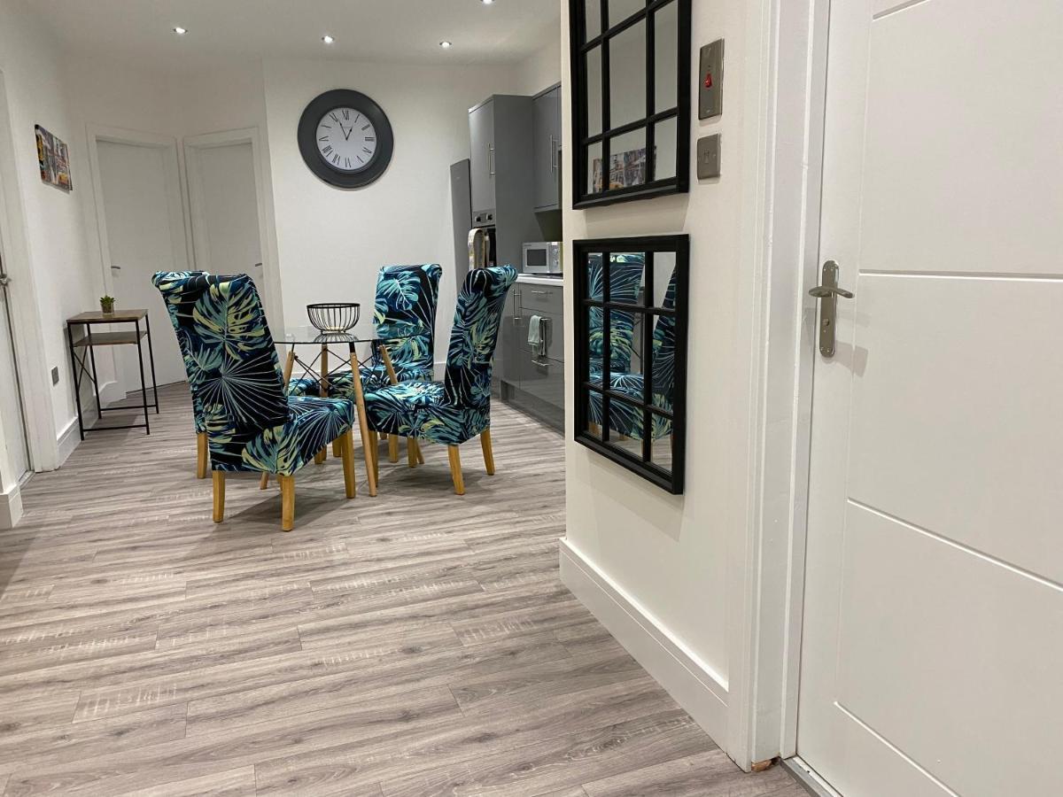 From New York Inspired 3 Bed * Swansea